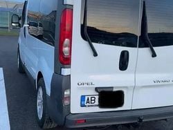 Utilizat 2008 Opel Vivaro Monovolum | 4.250 EUR (Super Preț)