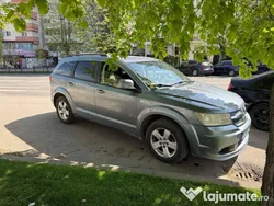 Utilizat 2011 Dodge Journey SUV | 3.999 EUR