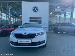 Alb Utilizat 2019 Skoda Octavia Style Hatchback | 17.061 EUR (Preț OK)