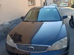 Utilizat 2004 Ford Mondeo Berlinǎ | 1.000 EUR