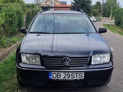 Negru Utilizat 2004 VW Bora Break | 1.250 EUR
