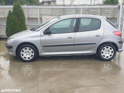 Culoareargint Utilizat 2004 Peugeot 206 Hatchback | 1.000 EUR