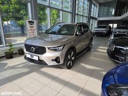 Gri Utilizat 2023 Volvo XC40 SUV | 36.893 EUR (Scump)