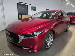 Rosu Nouă 2025 Mazda 3 Center-Line Berlinǎ | 28.440 EUR (Scump)