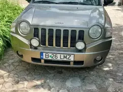 Auriu Utilizat 2007 Jeep Compass SUV | 3.500 EUR