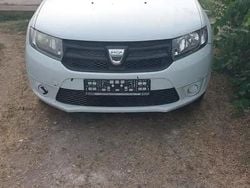 Utilizat 2014 Dacia Logan Berlinǎ | 2.400 EUR