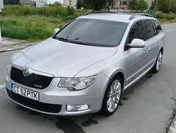 Gri Utilizat 2012 Skoda Superb GreenLine Berlinǎ | 6.500 EUR (Puțin scump)