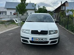 Alb Utilizat 2006 Skoda Fabia Hatchback | 1.100 EUR (Preț bun)