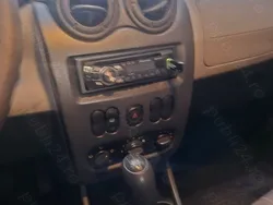 Albastru Utilizat 2010 Dacia Sandero Hatchback | 2.300 EUR (Preț OK)