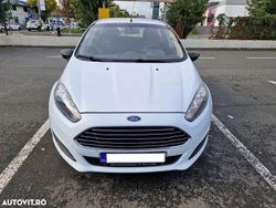 Culoarealb Utilizat 2015 Ford Fiesta | 5.300 EUR (Preț OK)