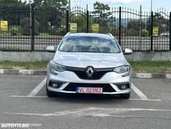 Argint Utilizat 2019 Renault Mégane GrandTour Business Break | 11.500 EUR (Scump)