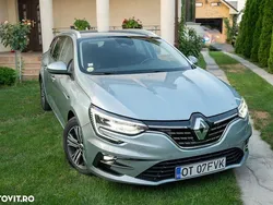 Gri Utilizat 2021 Renault Mégane GrandTour Intens Break | 11.000 EUR (Preț bun)