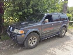 Utilizat 2005 Mitsubishi Pajero SUV | 4.700 EUR (Preț OK)