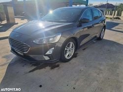 Culoaregri Utilizat 2018 Ford Focus Hatchback | 11.040 EUR (Preț OK)
