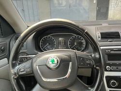 Culoarerosu Utilizat 2011 Skoda Octavia Ambition Break | 3.850 EUR (Preț bun)