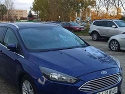 Culoarealbastru Utilizat 2016 Ford Focus Titanium Break | 6.599 EUR (Preț bun)