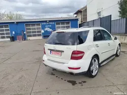 Mercedes ML320