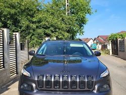 Gri Utilizat 2016 Jeep Cherokee Overland SUV | 10.950 EUR