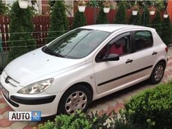 Alb Utilizat 2001 Peugeot 307 Hatchback | 2.500 EUR