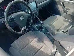 Utilizat 2009 VW Golf VI Break | 2.650 EUR (Super Preț)