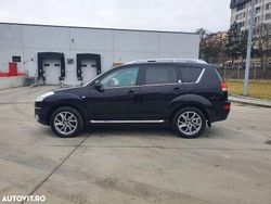 Negru Utilizat 2011 Citroën C-Crosser Exclusive SUV | 8.499 EUR