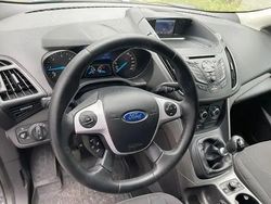 Utilizat 2014 Ford Kuga SUV | 7.500 EUR (Preț bun)