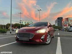 Culoarerosu Utilizat 2019 Ford Focus Hatchback | 11.499 EUR (Preț OK)