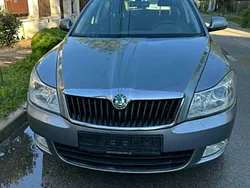 Culoaregri Utilizat 2012 Skoda Octavia Elegance Berlinǎ | 6.750 EUR (Preț OK)