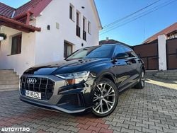 Culoarenegru Utilizat 2019 Audi Q8 S-Line SUV | 40.999 EUR (Scump)