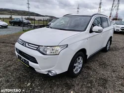 Alb Utilizat 2014 Mitsubishi Outlander Diamant Edition SUV | 9.999 EUR
