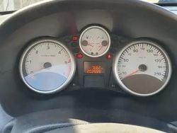 Utilizat 2011 Peugeot 206 Berlinǎ | 2.100 EUR