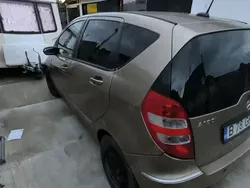 Mercedes A180