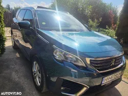 Verde Utilizat 2018 Peugeot 5008 Active Monovolum | 14.700 EUR (Scump)