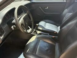 Argintiu Utilizat 1995 Audi 80 Berlinǎ | 4.400 EUR