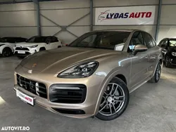 Galbeuriu Utilizat 2019 Porsche Cayenne SUV | 68.425 EUR