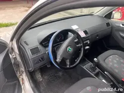 Utilizat 2004 Skoda Fabia Berlinǎ | 1.000 EUR (Scump)