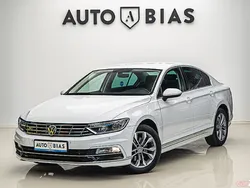 Alb Utilizat 2019 VW Passat Executive Berlinǎ | 18.988 EUR (Preț bun)