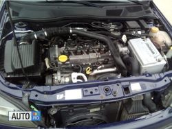 Albastru Utilizat 2004 Opel Astra Hatchback | 2.250 EUR (Puțin scump)