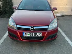 Utilizat 2006 Opel Astra Hatchback | 1.899 EUR (Preț OK)