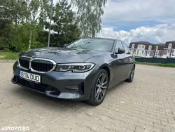 Gri Utilizat 2019 BMW 320 Hatchback | 22.500 EUR (Preț bun)