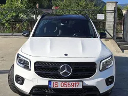 Culoarealb Utilizat 2022 Mercedes GLB180 AMG line SUV | 24.800 EUR