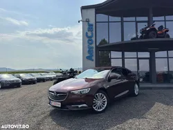Rosu Utilizat 2018 Opel Insignia Dynamic Berlinǎ | 11.990 EUR (Scump)