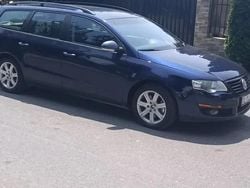 Albastru Utilizat 2009 VW Passat Hatchback | 3.850 EUR (Preț OK)