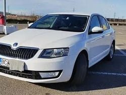 Alb Utilizat 2014 Skoda Octavia Berlinǎ | 7.600 EUR (Preț bun)