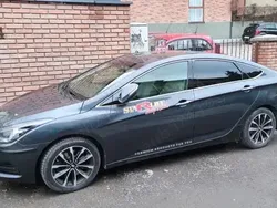 Gri Utilizat 2016 Hyundai i40 Berlinǎ | 8.250 EUR