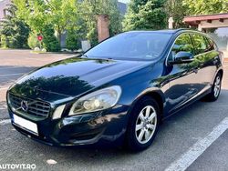 Culoarenegru Utilizat 2013 Volvo V60 Standard Break | 6.900 EUR (Super Preț)