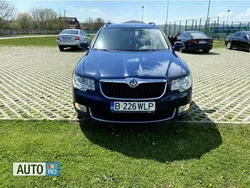 Albastru marin Utilizat 2013 Skoda Superb Break | 9.400 EUR (Preț OK)