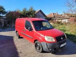 Rosu Utilizat 2008 Fiat Doblò Monovolum | 2.200 EUR (Preț OK)