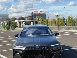 Culoarenegru Utilizat 2023 BMW M760e Comfort Edition Berlinǎ | 128.500 EUR