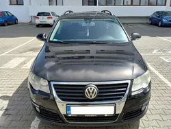 Negru Utilizat 2009 VW Passat Comfortline Break | 2.200 EUR (Super Preț)
